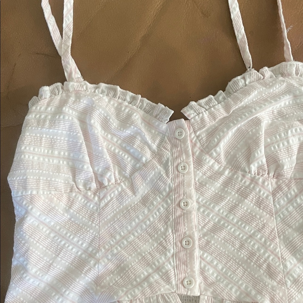 Forever 21 White Ruffled Crop Top - Picture 2 of 4